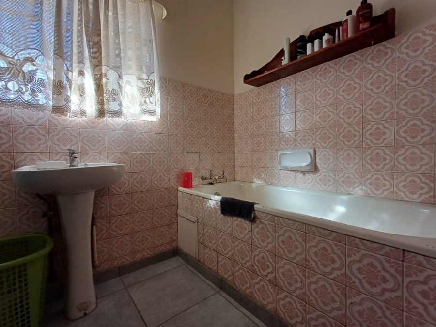 3 Bedroom Property for Sale in Freemanville North West
